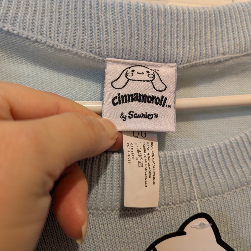 Cinnamoroll By Sanrio Crew Neck Pullover Knit Sweater Size Large New with Tags! - Picture 9 of 14